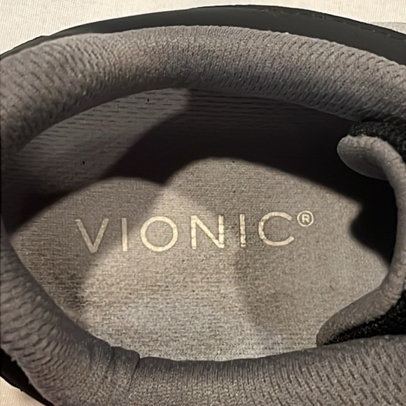 Vionic Brisk Radiant Women's Athletic Comfort Shoe blue black walking sneaker 8 - Picture 13 of 16